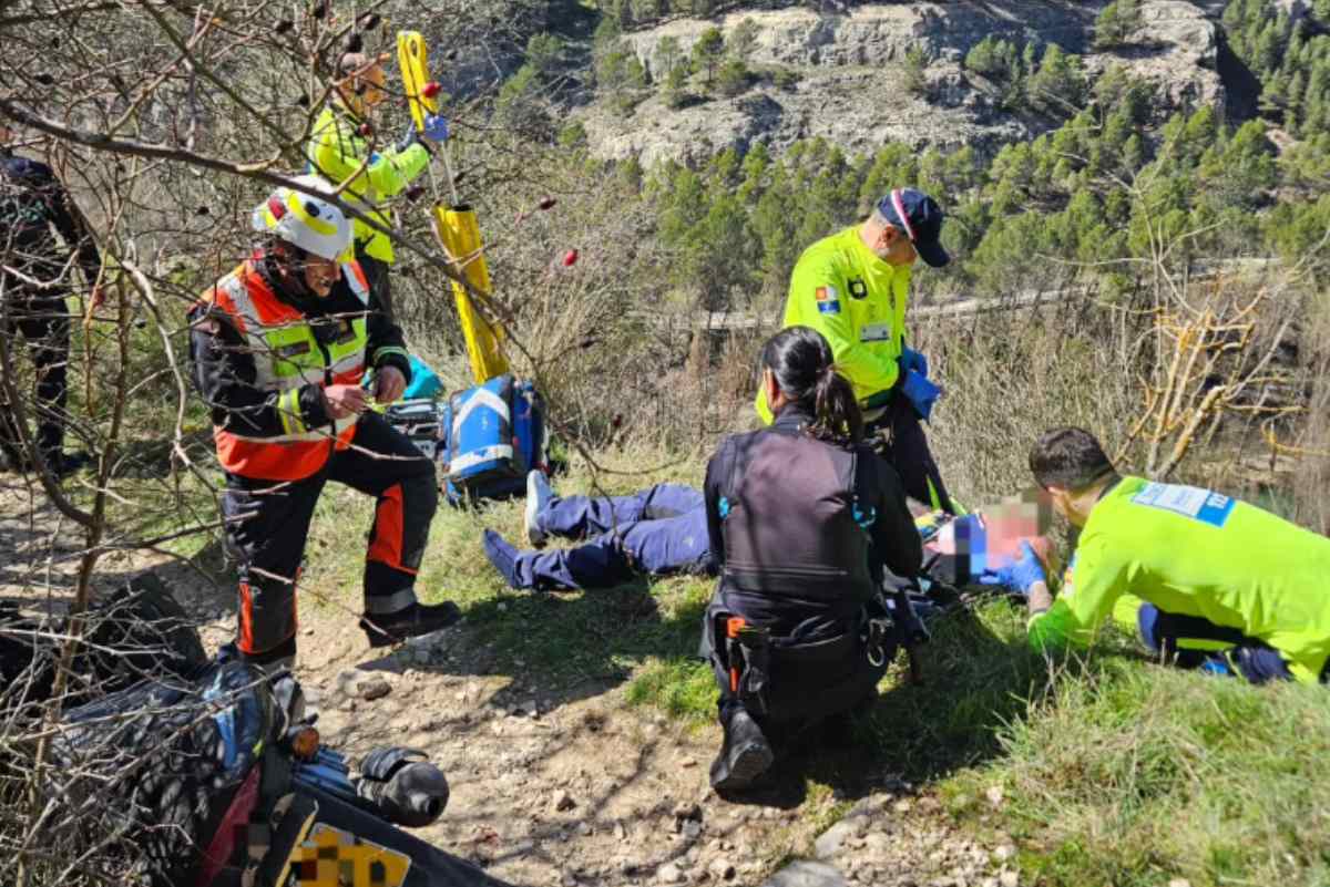 Accidente en una senda junto al camino de San Isidro, en Cuenca.