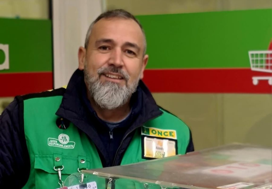 Alexis Rodríguez Pavón, vendedor de la ONCE.