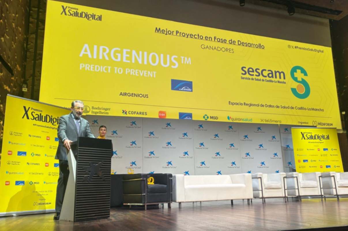 El consejero de Sanidad, Jesús Fernández Sanz