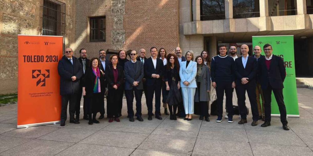Foto de familia de la presentación de la candidatura toledana.