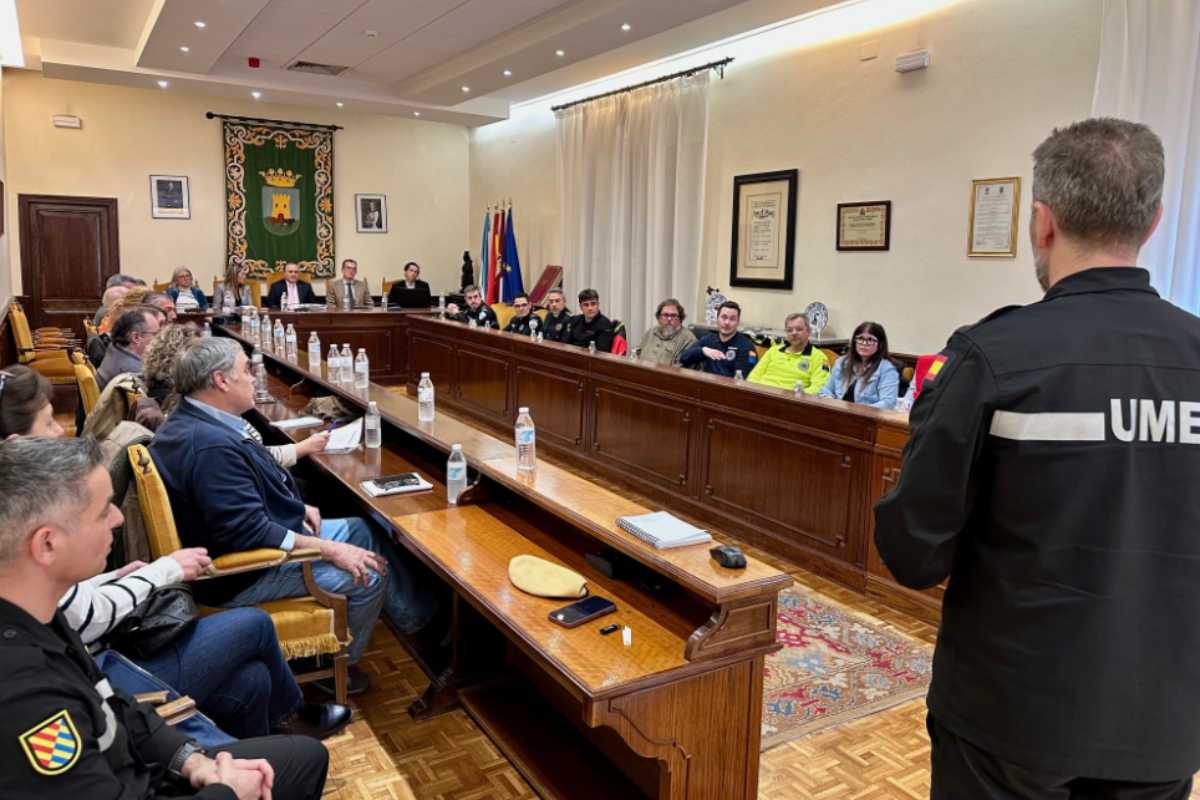 Reunión de coordinación de la UME en Talavera