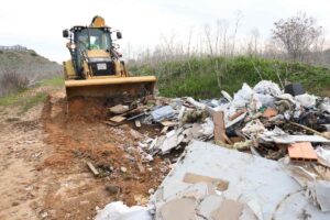 Tareas del Ayuntamiento de Toledo para eliminar vertidos al río