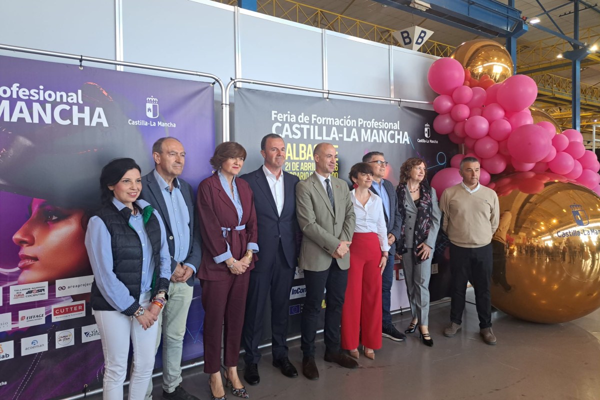 Inauguración de la III Feria Regional de Formación Profesional, en Albacete