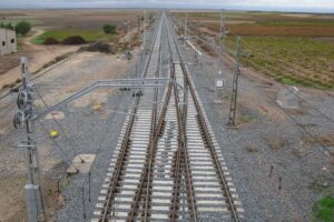 Imagen de archivo de las vías del tren en el tramo Alcázar de San Juan-Albacete