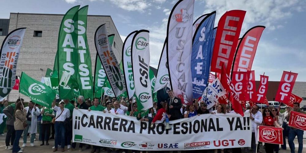 Manifestación a las puertas del Hospital General Universitario de Ciudad Real