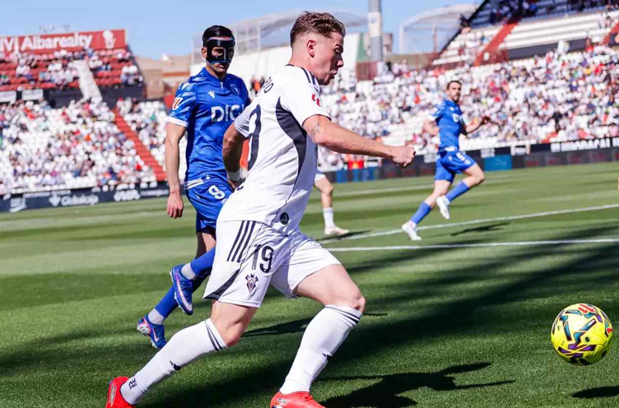 Instante del partido entre el Albacete y el Burgos. Foto: Albacete Balompié.