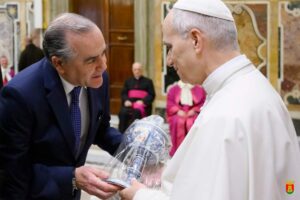 José Julián Gregorio y el papa León XIV