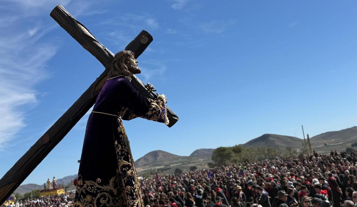 Procesión de Semana Santa en Hellín.