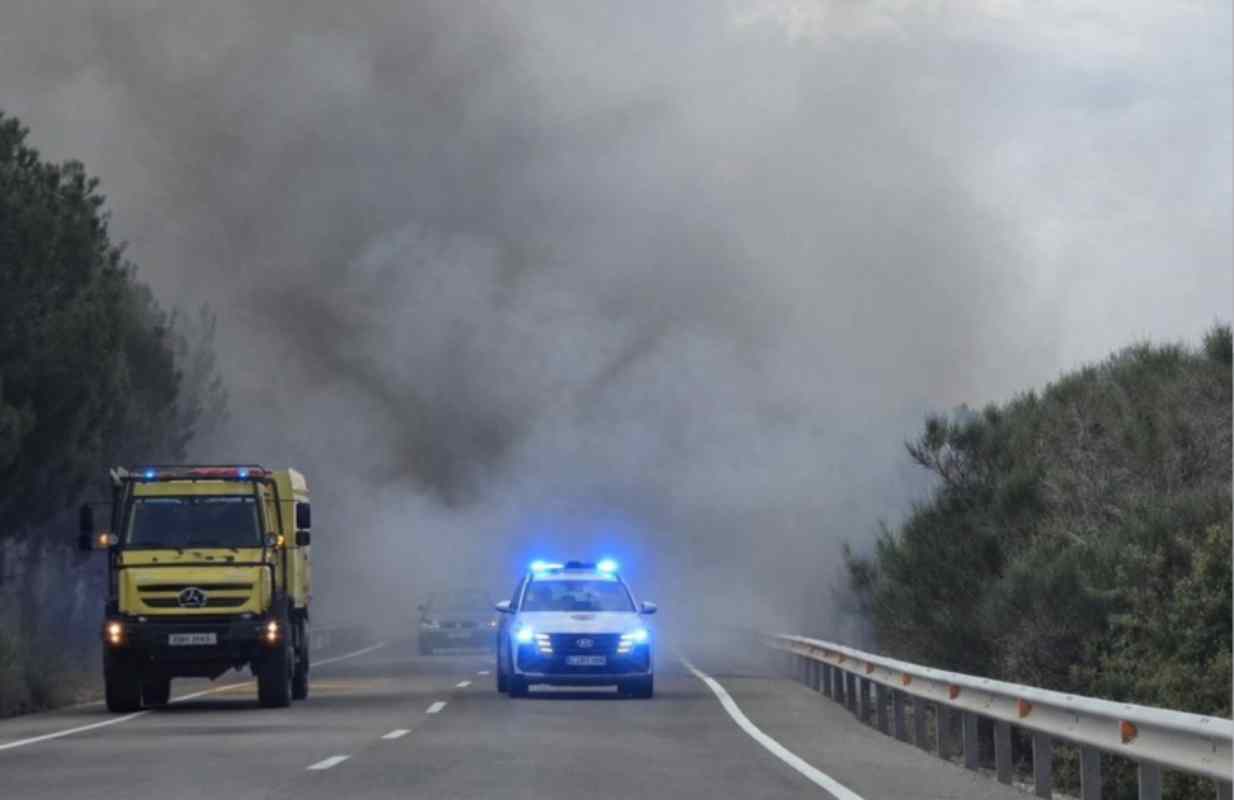 Imagen del incendio en Cuenca. Foto: Policía Local.