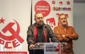 Jorge Vega (hablando) y Pepe Iniesta.