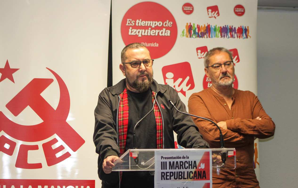 Jorge Vega (hablando) y Pepe Iniesta.