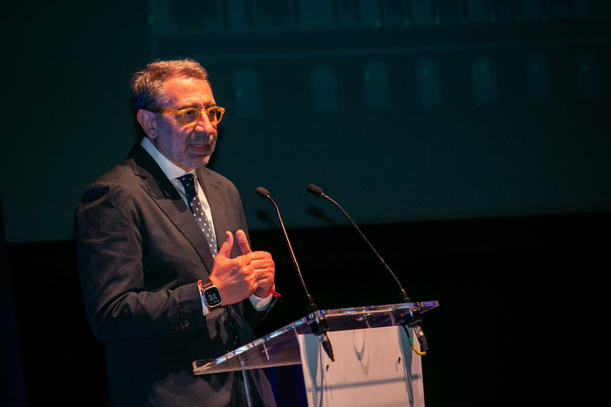 El consejero de Sanidad, Jesús Fernández Sanz