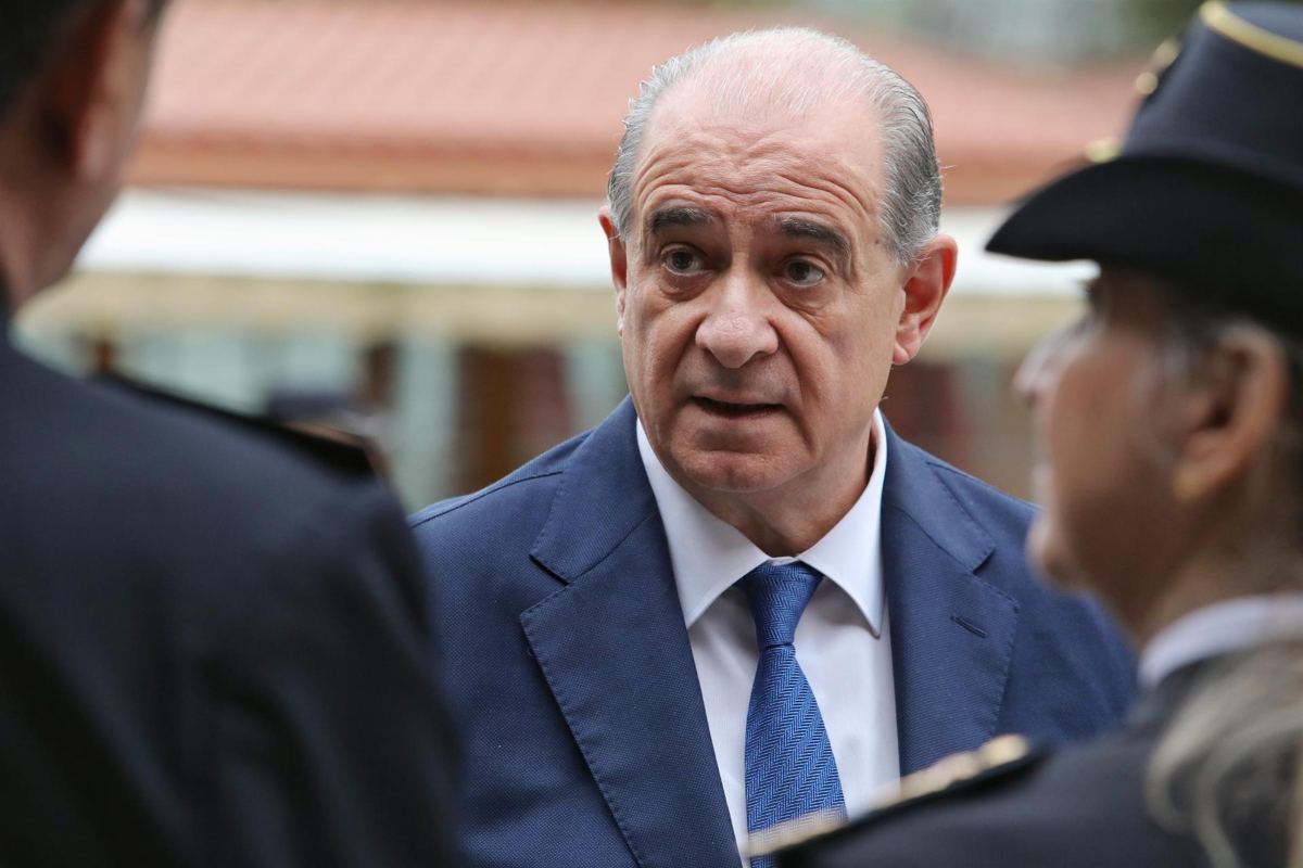 El director general de la Policía Nacional, Francisco Pardo, estuvo en Toledo.