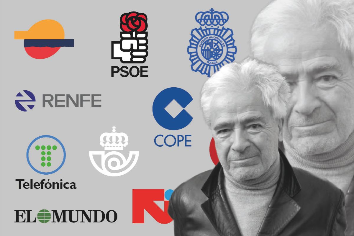 Cruz Novillo junto a algunos de sus diseños más icónicos.