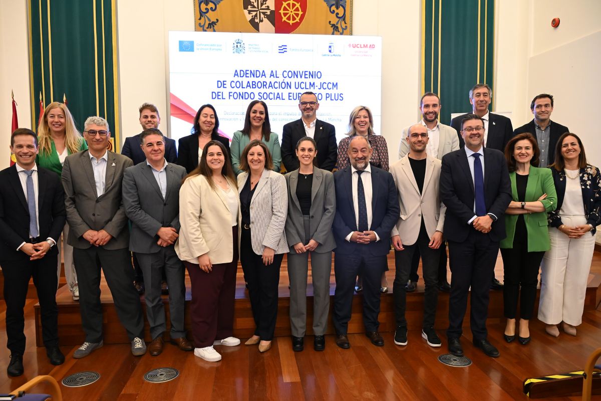 Firma de la senda del Fondo Social Europeo + para la Universidad de Castilla-La Mancha