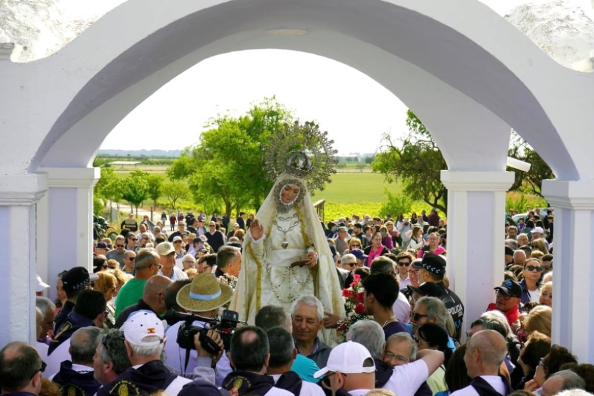 Romería de traída para recibir a la Virgen de los Remedios en La Roda