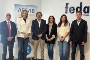 Firma de un convenio marco de I +D de colaboración, en Albacete