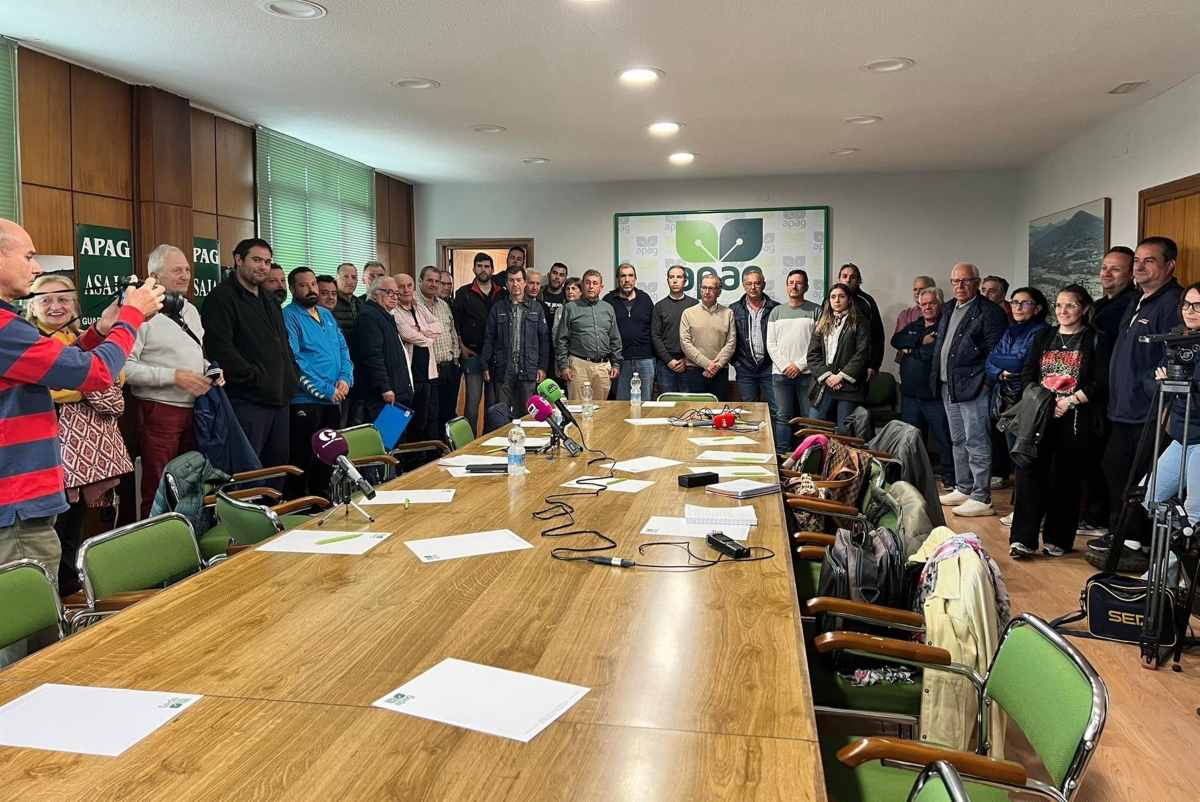 Reunión agricultores APAG Foto: EP