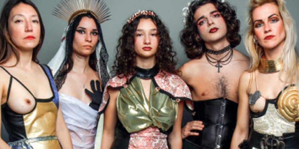 Muestra de la exposición que Abogados Cristianos ha denunciado para que se retire. Foto: Escuela de Arte de Guadalajara