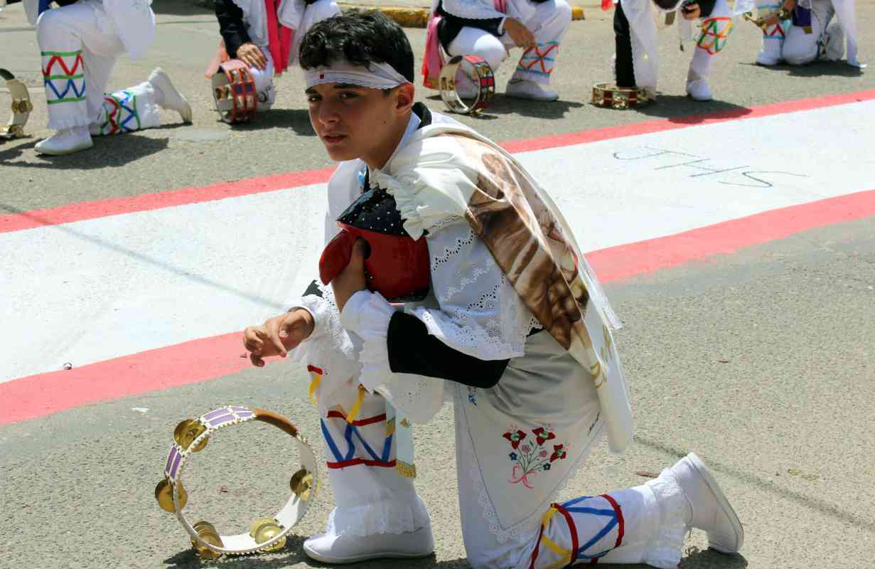 Danzante del Corpus de Camuñas. Foto: Rebeca Arango.