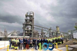 Holcin cumple 100 años.