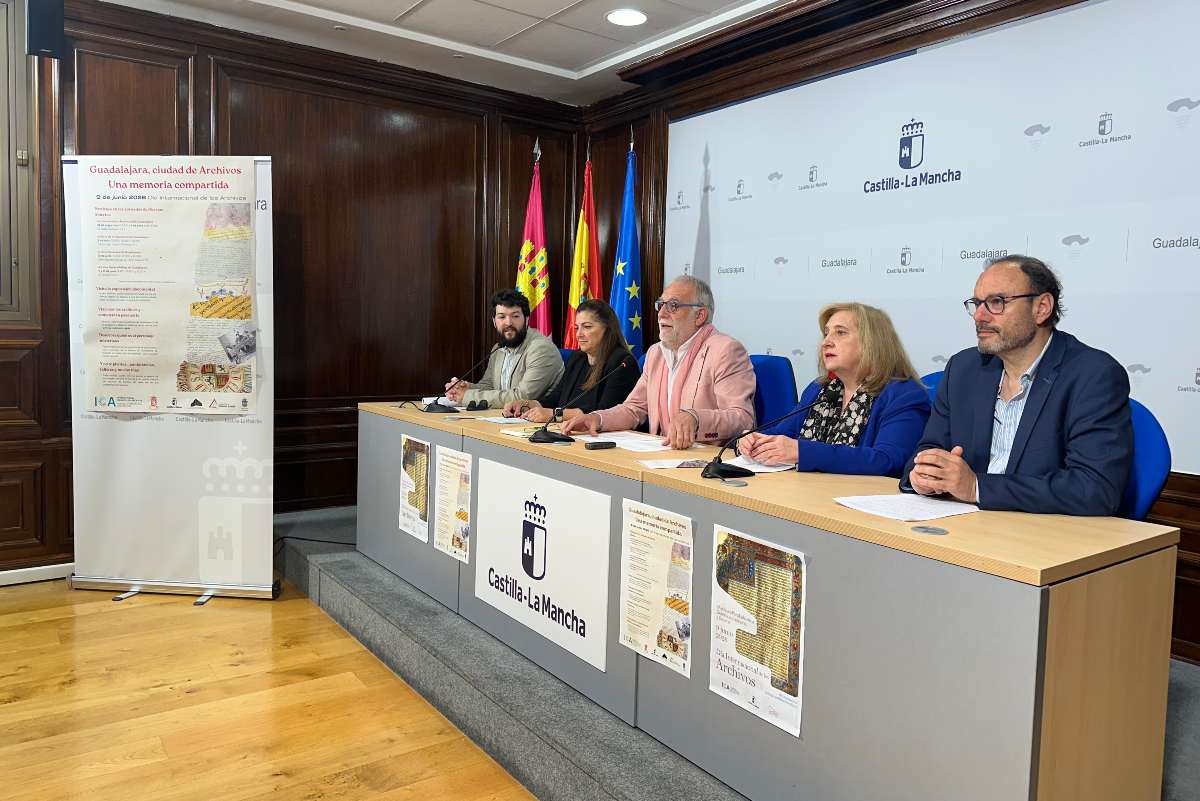Día Internacional Archivos
