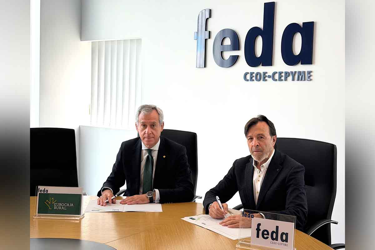 Javier López Martín, presidente de Eurocaja Rural junto a Artemio Pérez Alfaro, presidente de FEDA