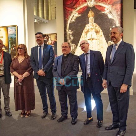Primer pase en "Primada", la exposición por el VIII centenario de la Catedral.