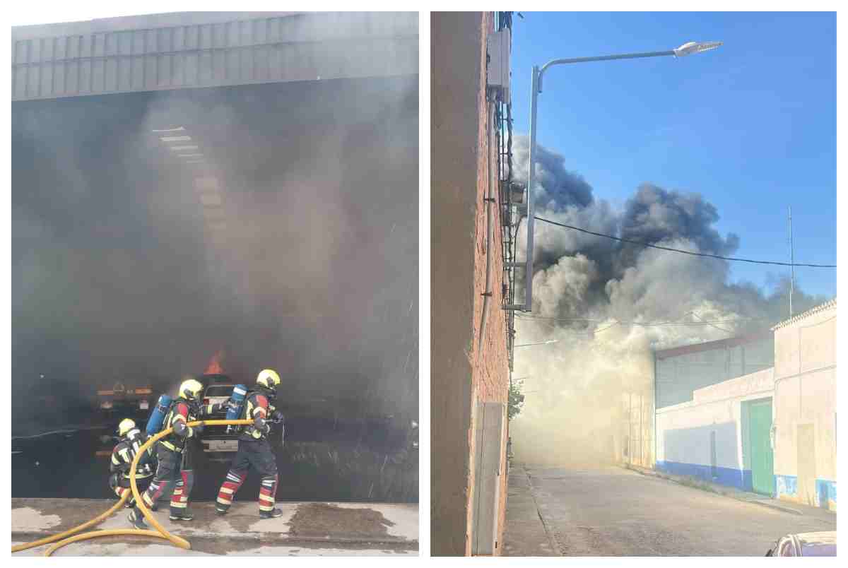 Incendio en dos naves agrícolas de Villanueva de Alcardete (Toledo).