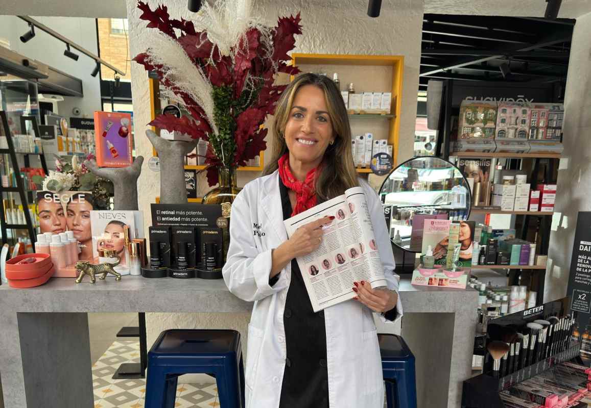 Maribel Portillo, en su farmacia de Consuegra.