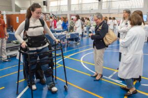 María Teresa Marín asistió a la Feria del Cuidado.