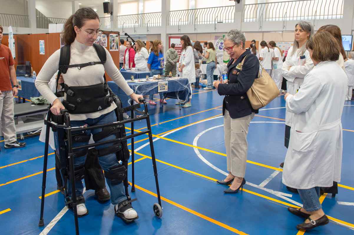 María Teresa Marín asistió a la Feria del Cuidado.