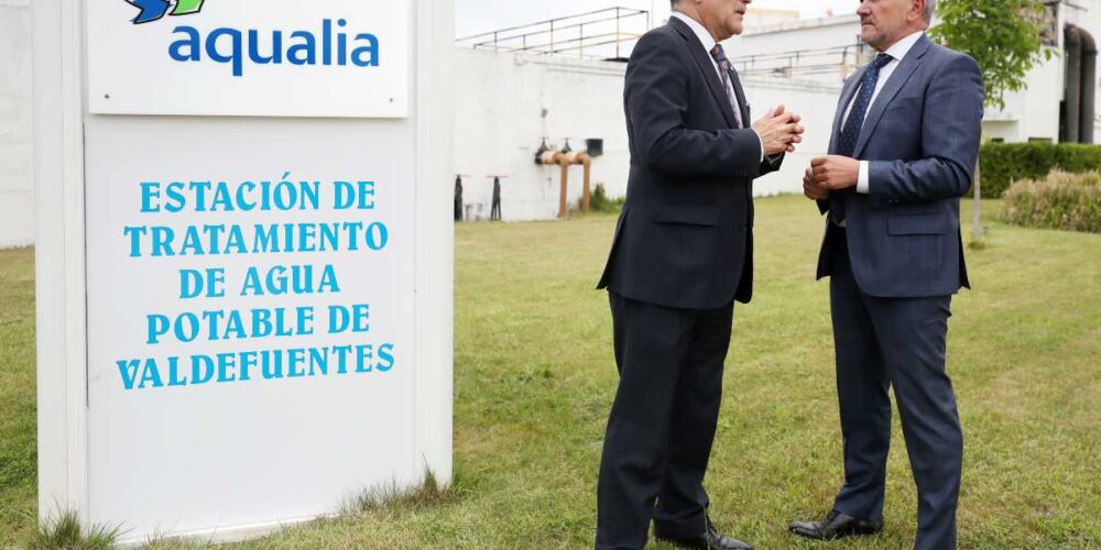 El alcalde visita las nuevas instalaciones de estación de tratamiento
