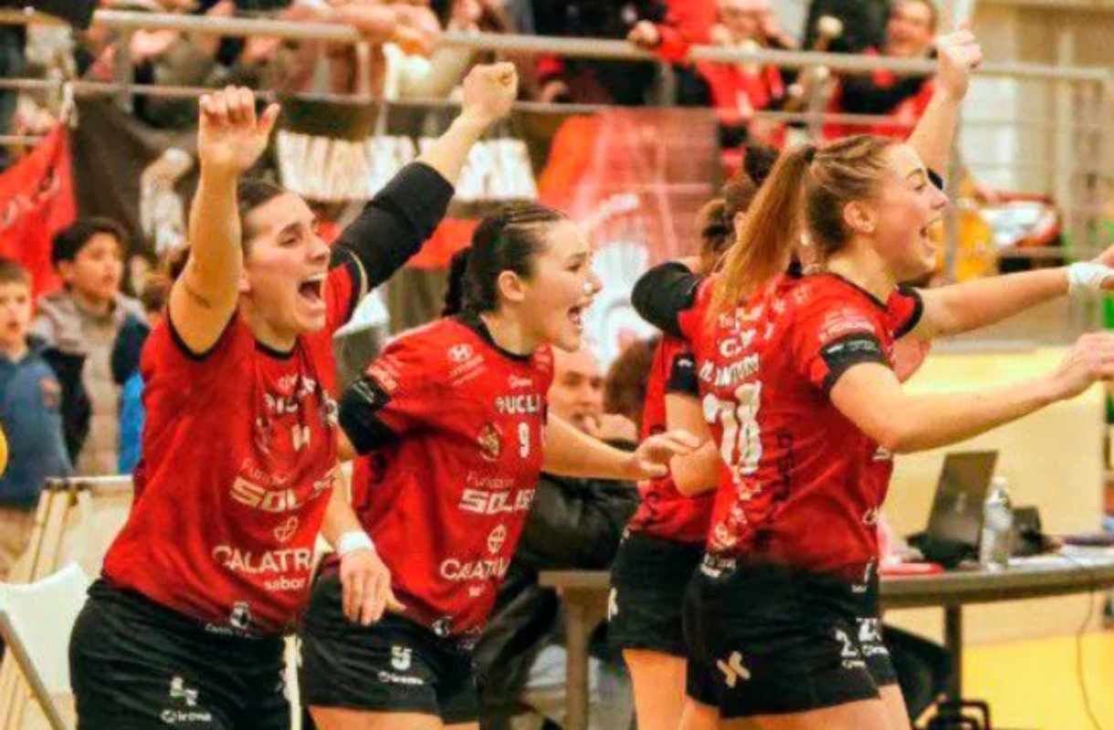 Campeonas y ascenso.