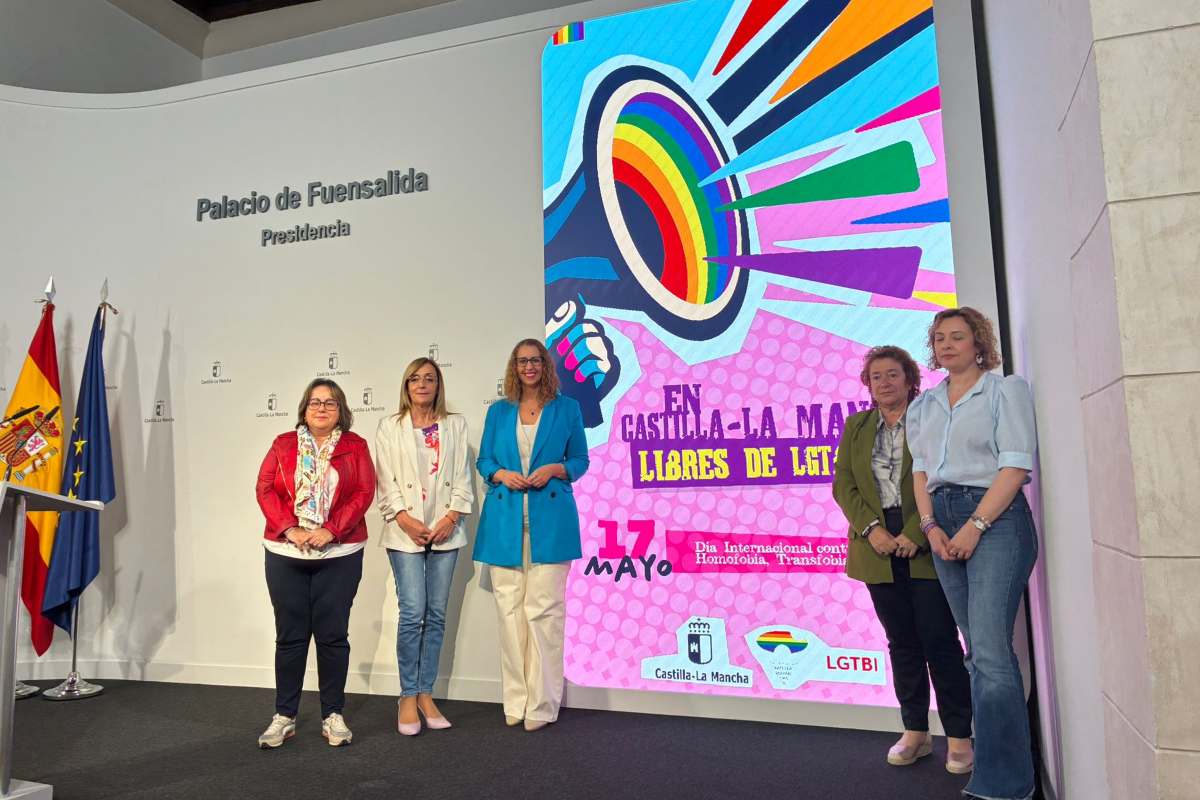 Presentación de los I premios por el Día Internacional contra la LGTBIfobia. Foto: ENCLM/David Engenios