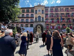 Llegada a Zocodover de la Virgen del Sagrario.