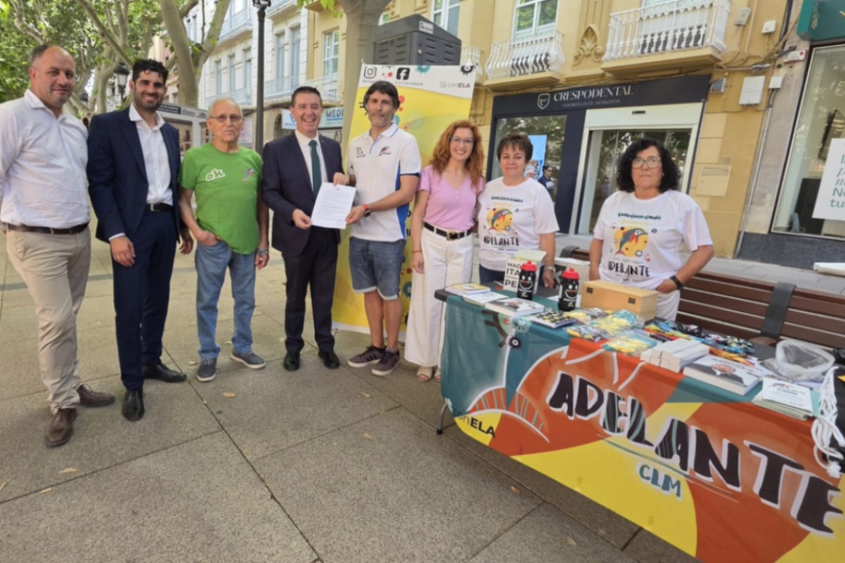 Jornada de visibilización de la ELA en Albacete, organizada por AdELAnte Castilla-La Mancha