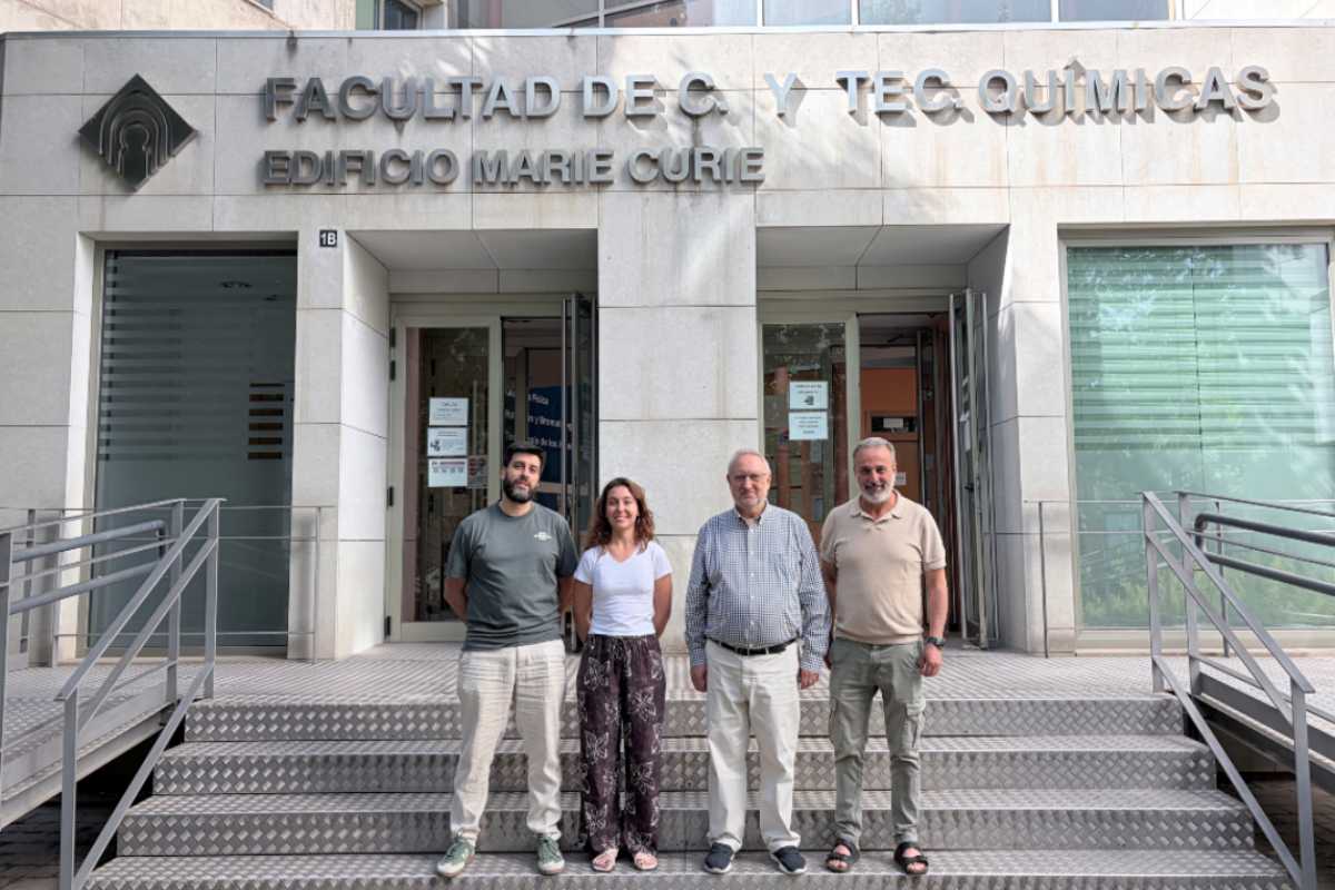 Investigadores del Instituto Regional de Investigación Científica Aplicada de la UCLM.