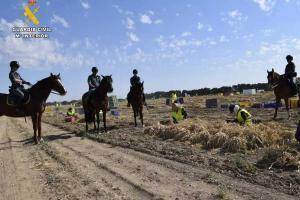 Guardia Civil a caballo
