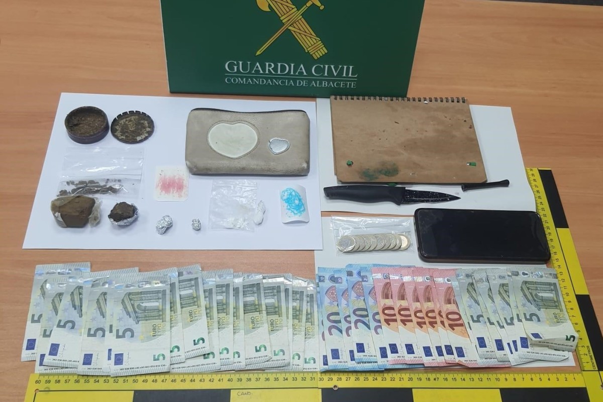 Efectos intervenidos por la Guardia Civil de Tobarra (Albacete)