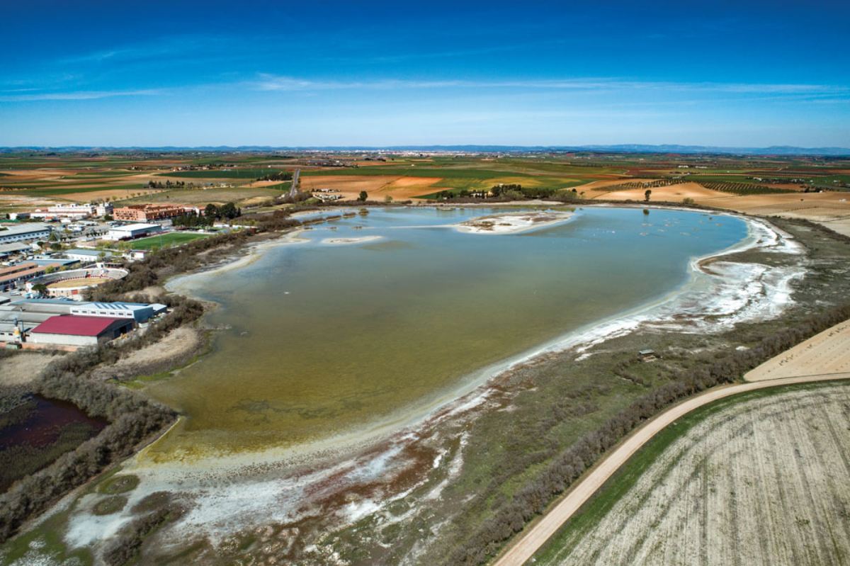 Imagen aérea de la laguna de La Inesperada, en Pozuelo de Calatrava
