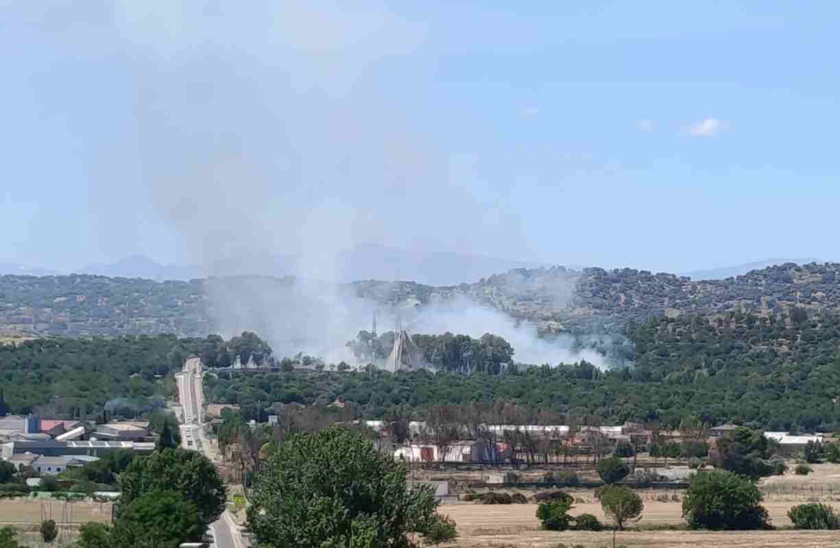 Incendio en Talavera, que se ha iniciado en un camión.