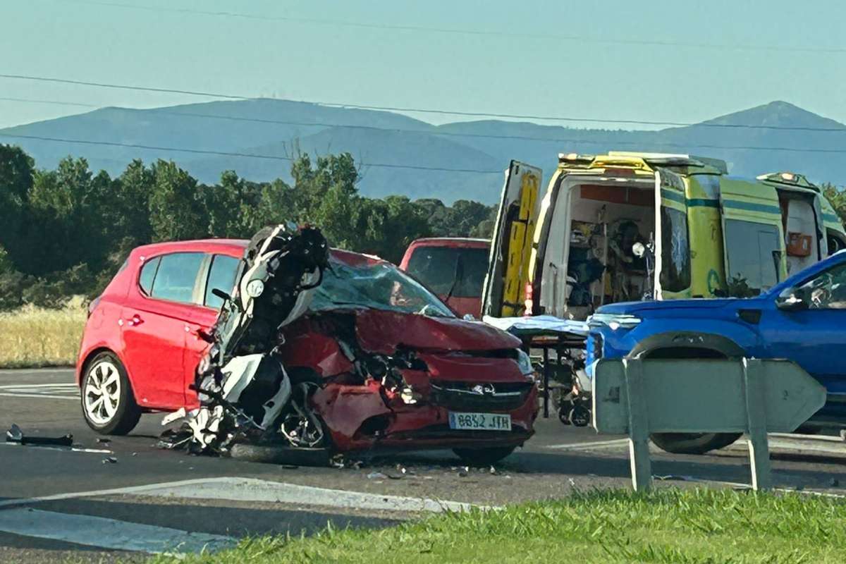 Imagen del accidente de tráfico en Pepino (Toledo). Foto: ENCLM