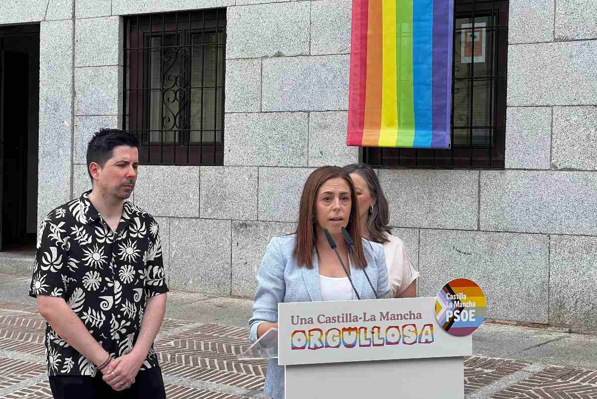 Noelia de la Cruz, en el acto del PSOE sobre el Orgullo.