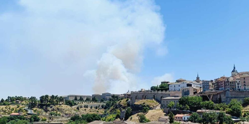 Fuego en las cercanías de