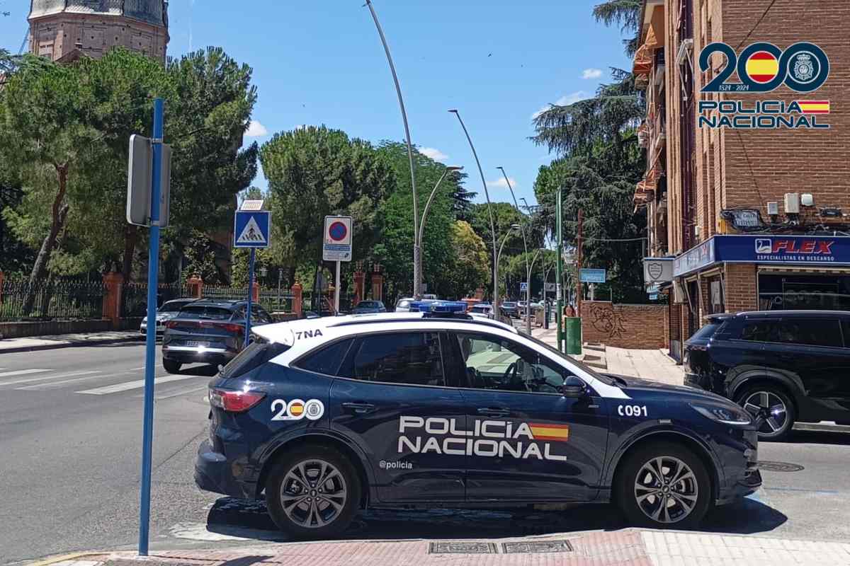 Coche de Policía Nacional en Talavera