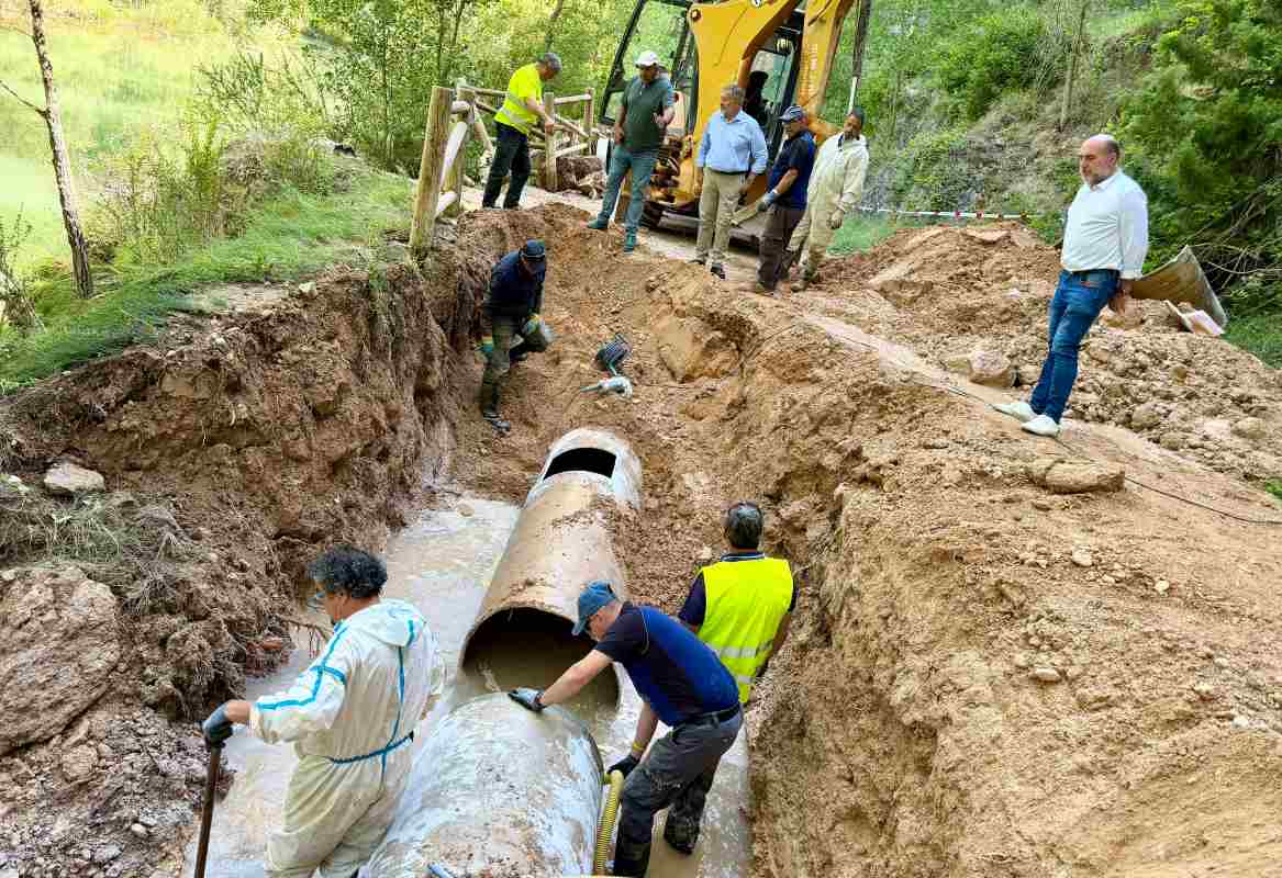 Reparación de la avería en la red de agua de Cuenca.
