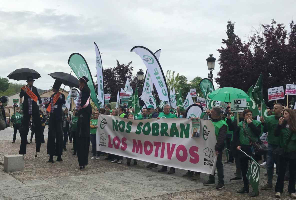 Concentración de CSIF ante el Palacio de Fuensalida de Toledo.