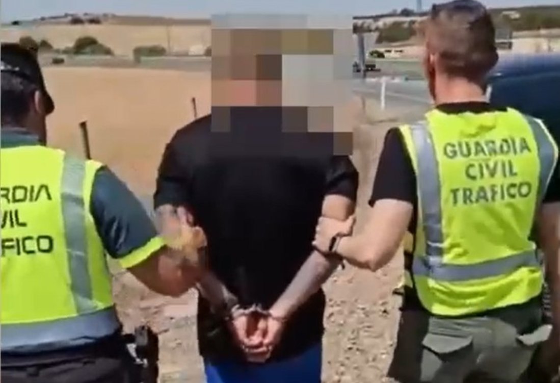 Detención del presunto traficante de drogas.