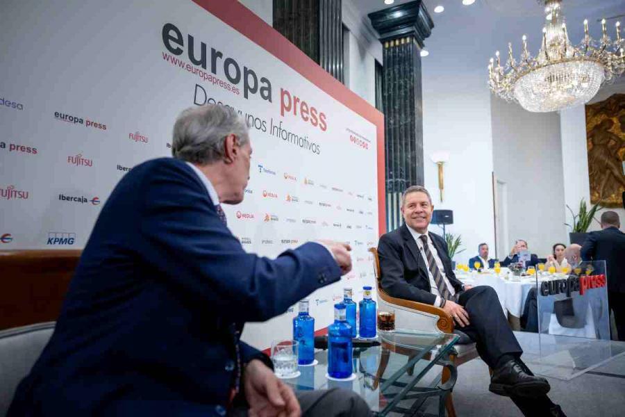 Page cree que el PSOE será mejor después de Pedro Sánchez: «Hemos pulverizado nuestros valores esenciales»